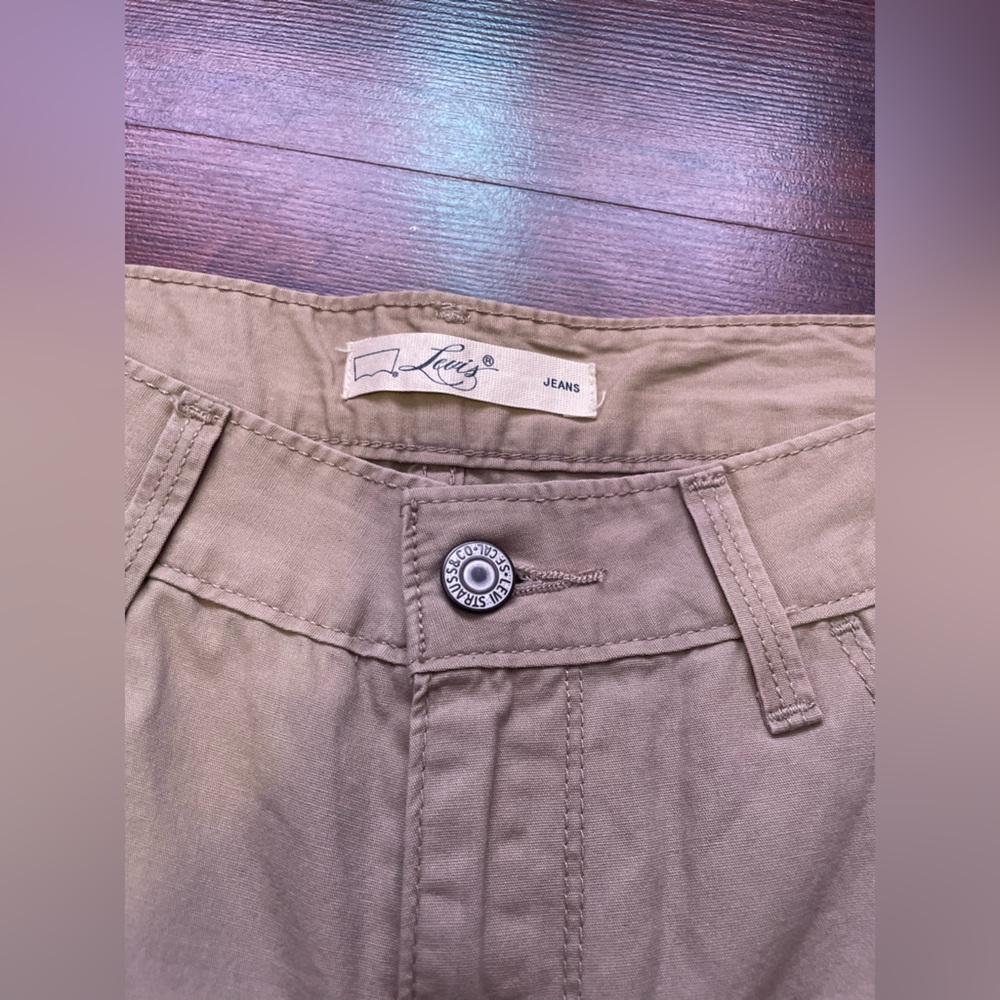 Levi khakis